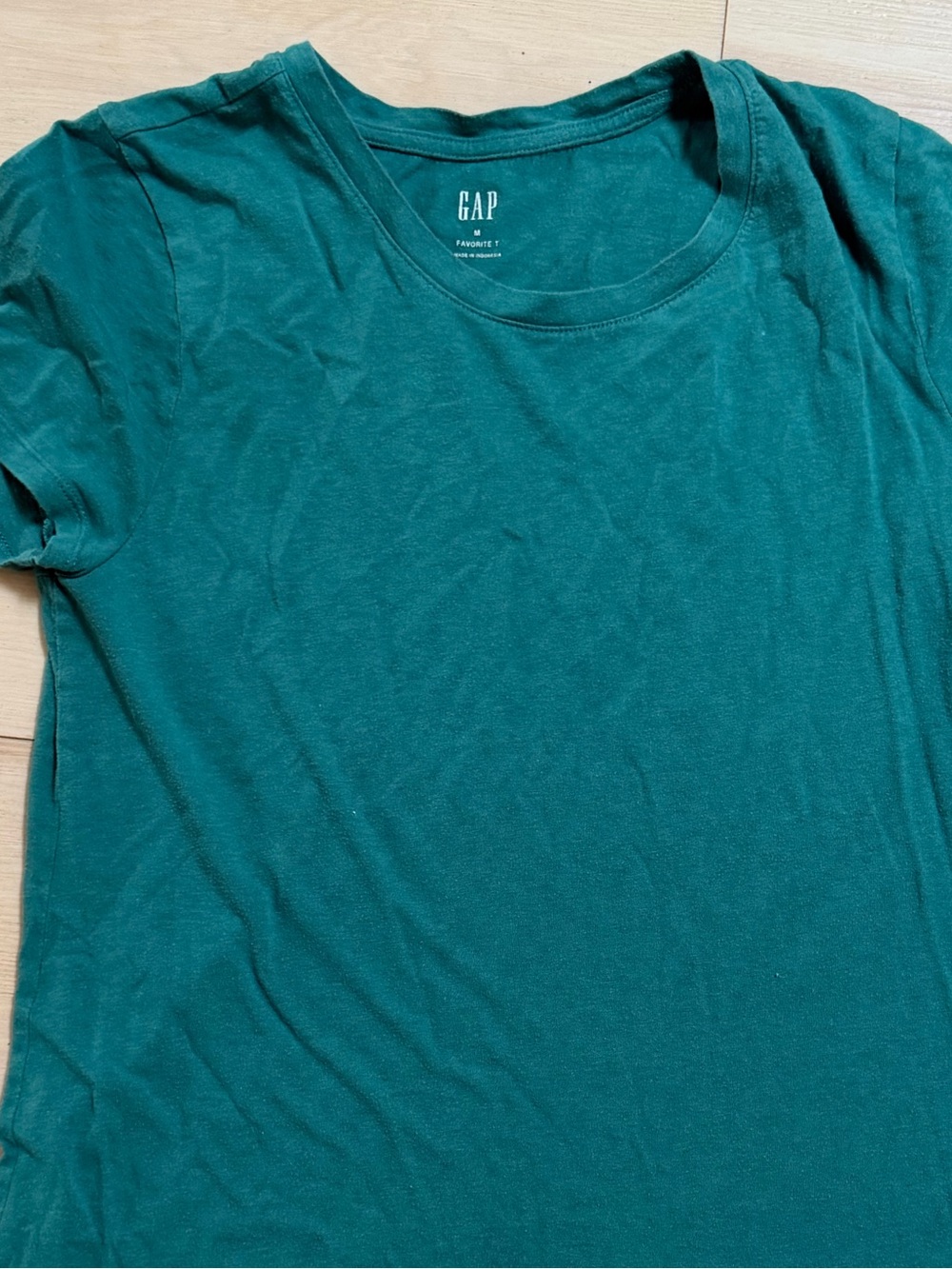 GAP Women's Teal Short Sleeve Crewneck Tee